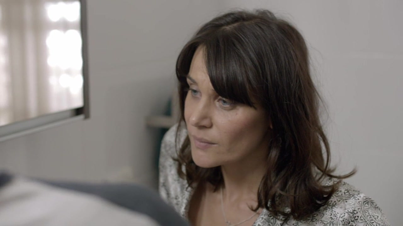 Тайны и ложь 3 серия Тайны и ложь 3 серия