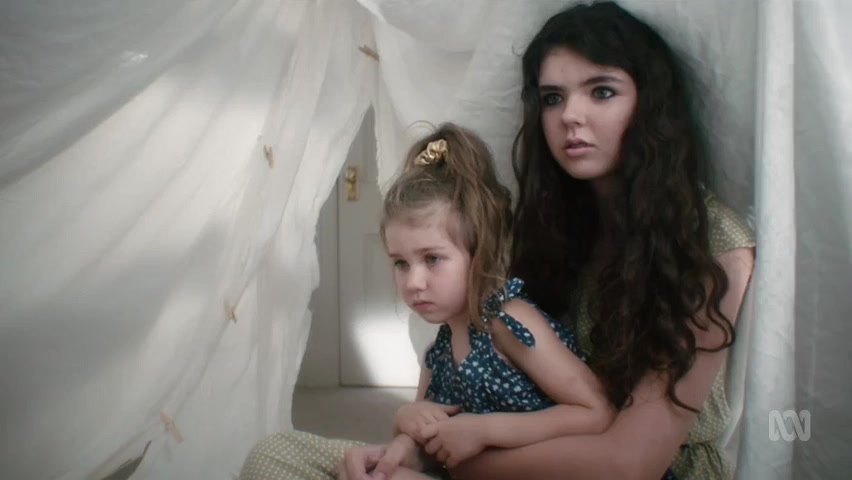 Чертова Аделаида 1 серия Чертова Аделаида 1 серия