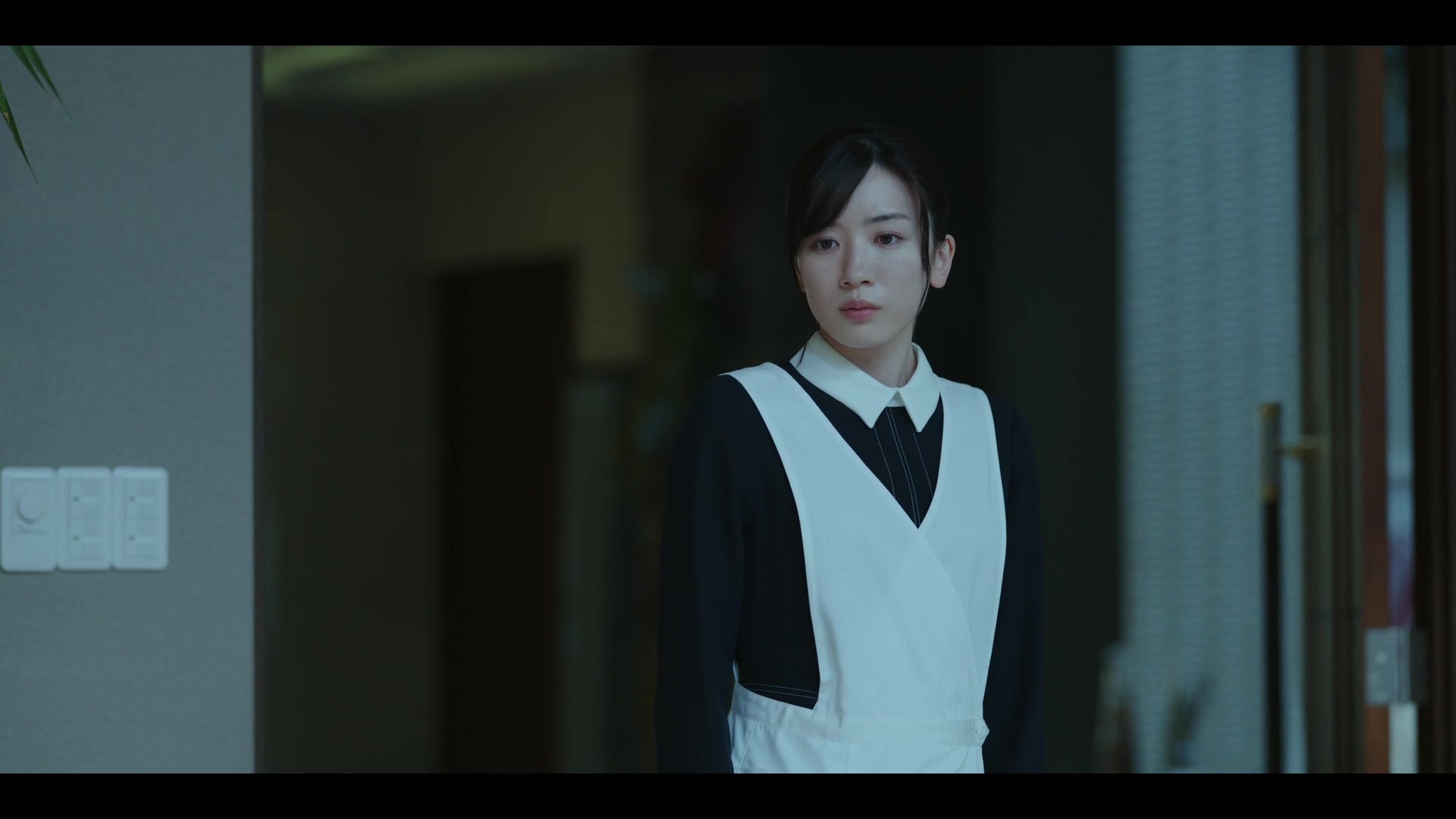 Охваченный пламенем дом Митарай 1 серия Охваченный пламенем дом Митарай 1 серия