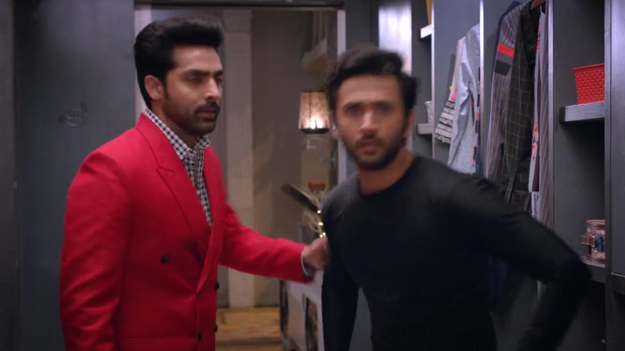 Дивья и Дришти 77 серия Дивья и Дришти 77 серия