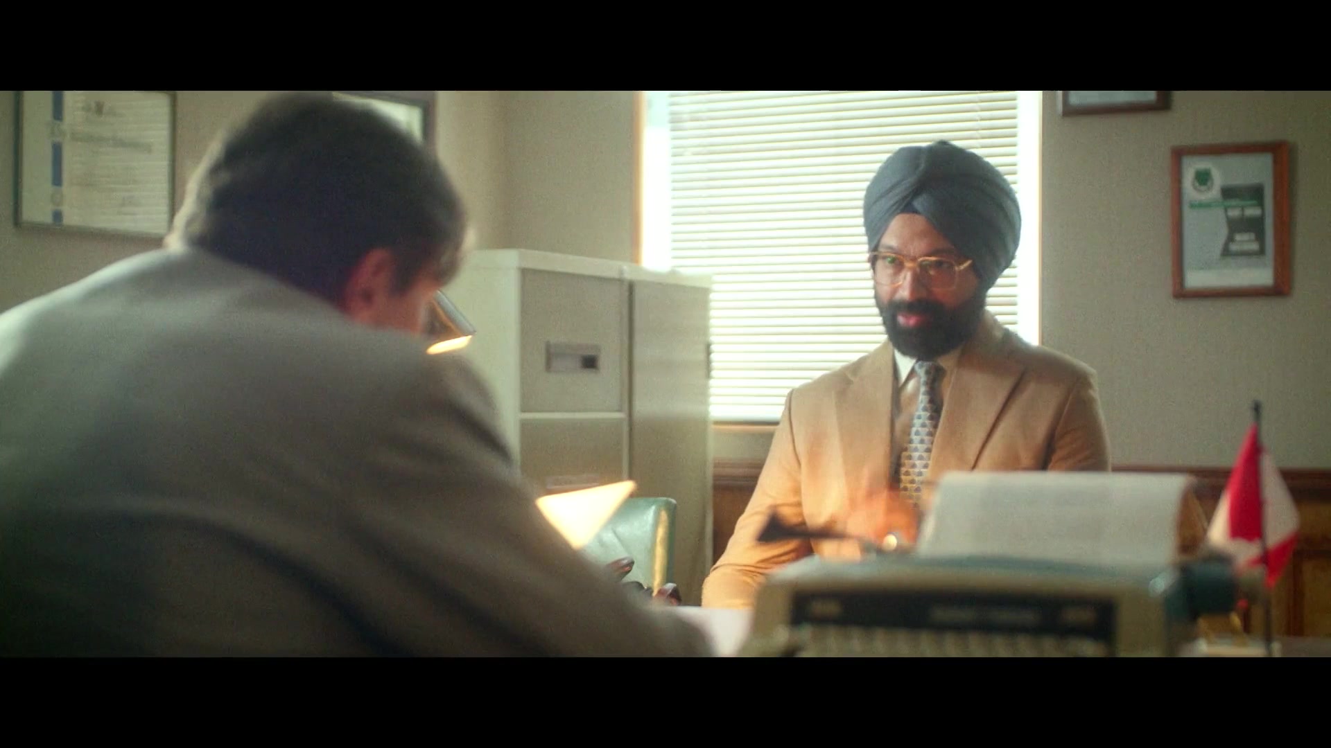 Каренджит Каур: нерассказанная история Санни Леоне (2018) 9 серия