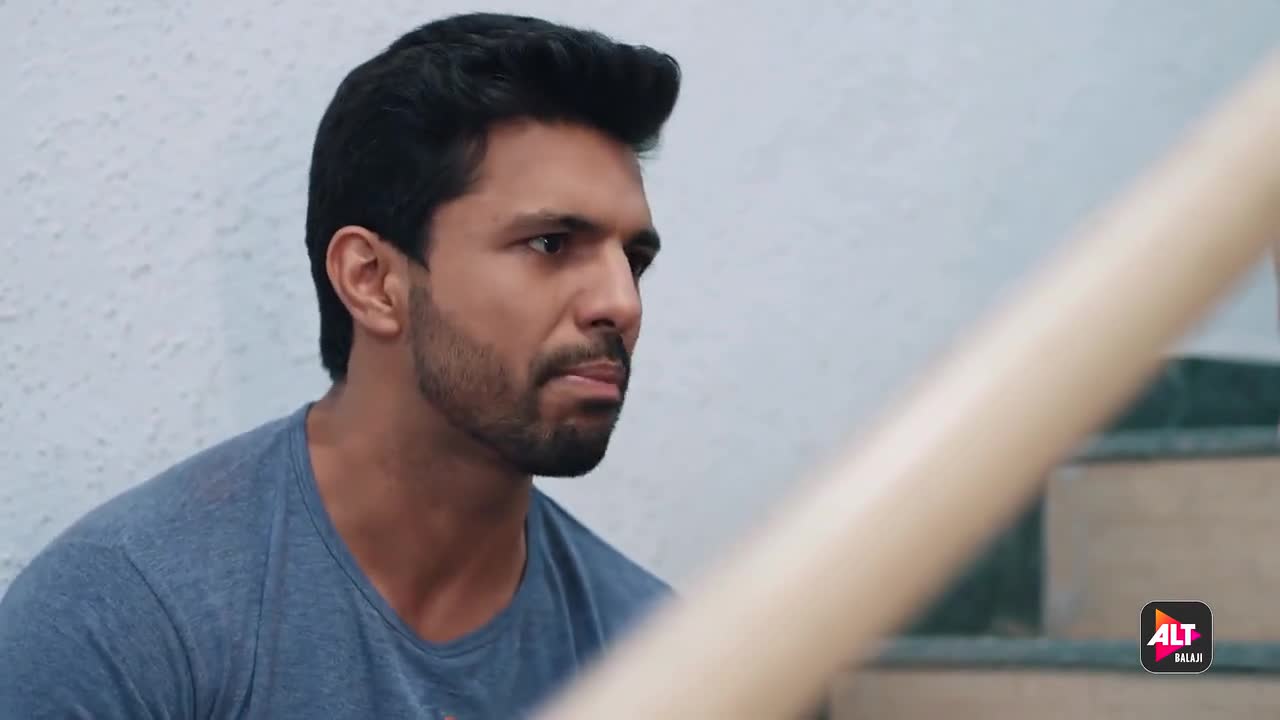 Неуправляемый 6 серия Неуправляемый 6 серия