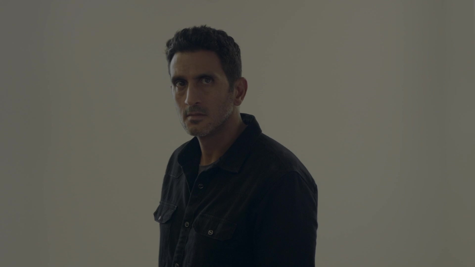 Линия на песке 1 серия Линия на песке 1 серия