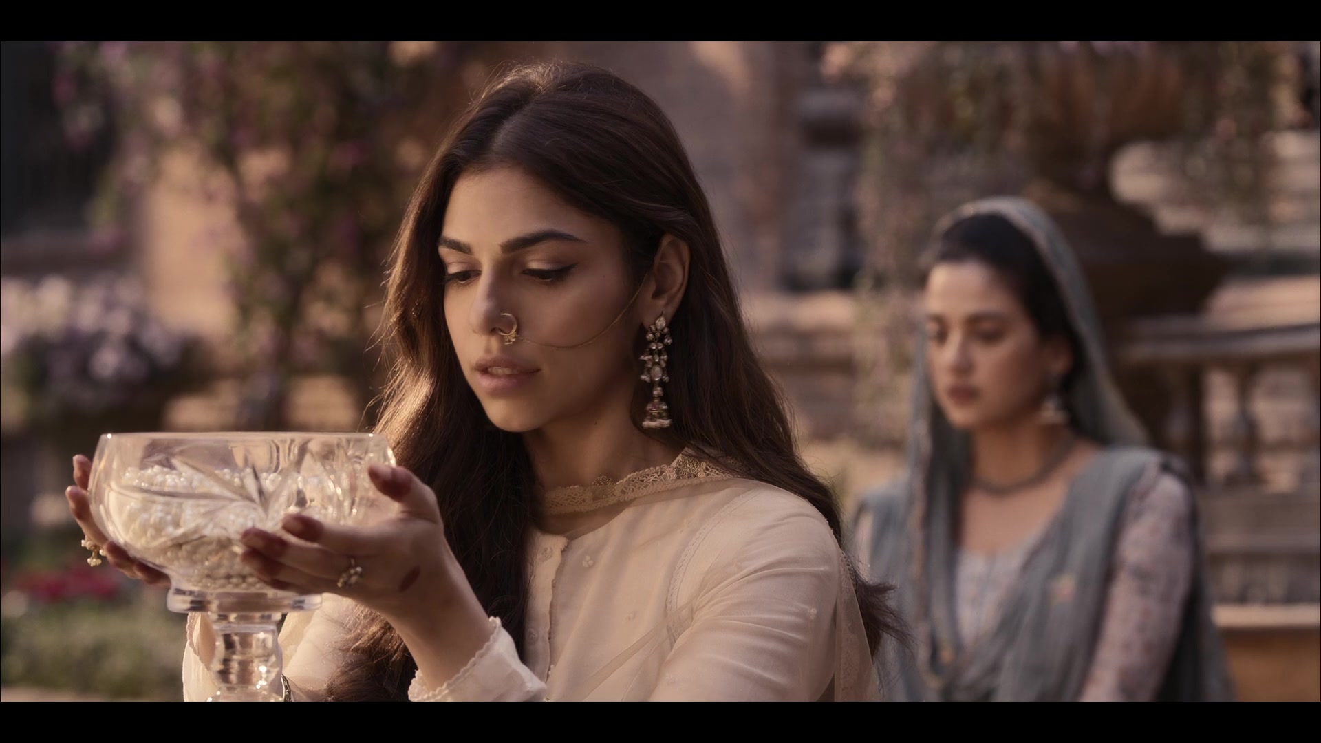 Хираманди: Блеск бриллиантов 1 серия