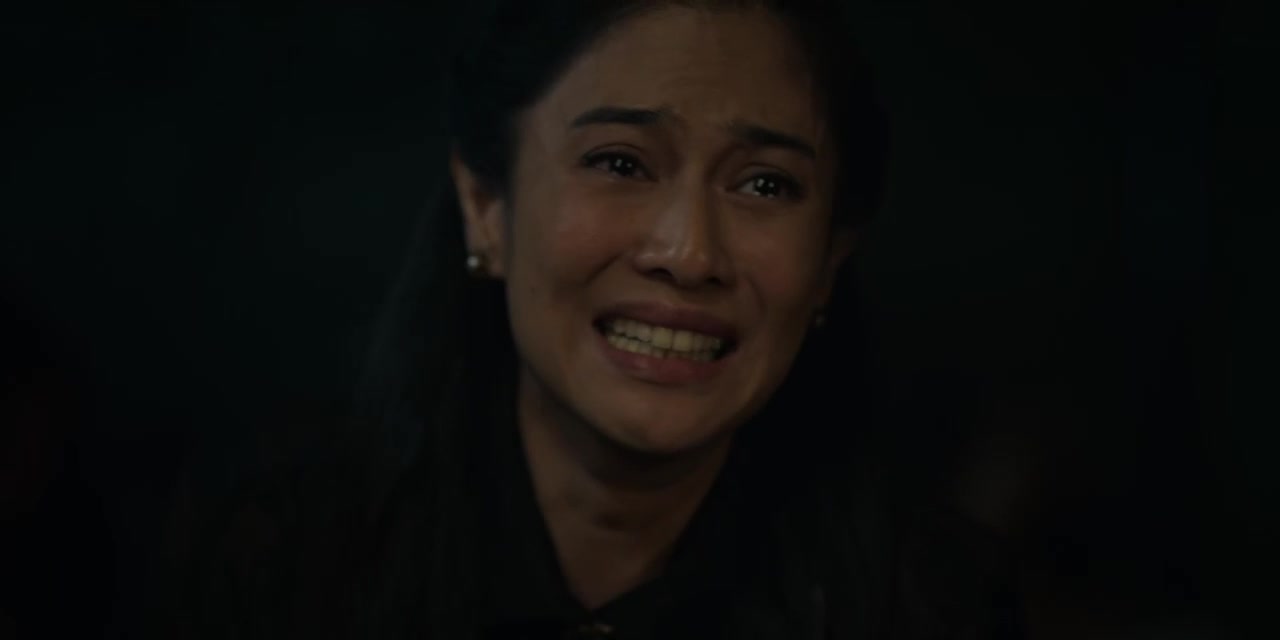 Девушка с гвоздичной сигаретой 4 серия