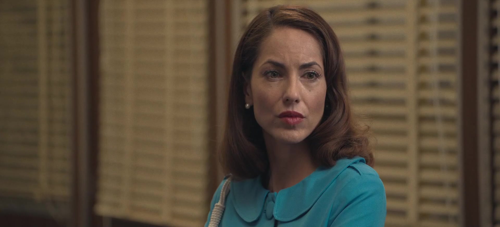 Женщины в синем 6 серия