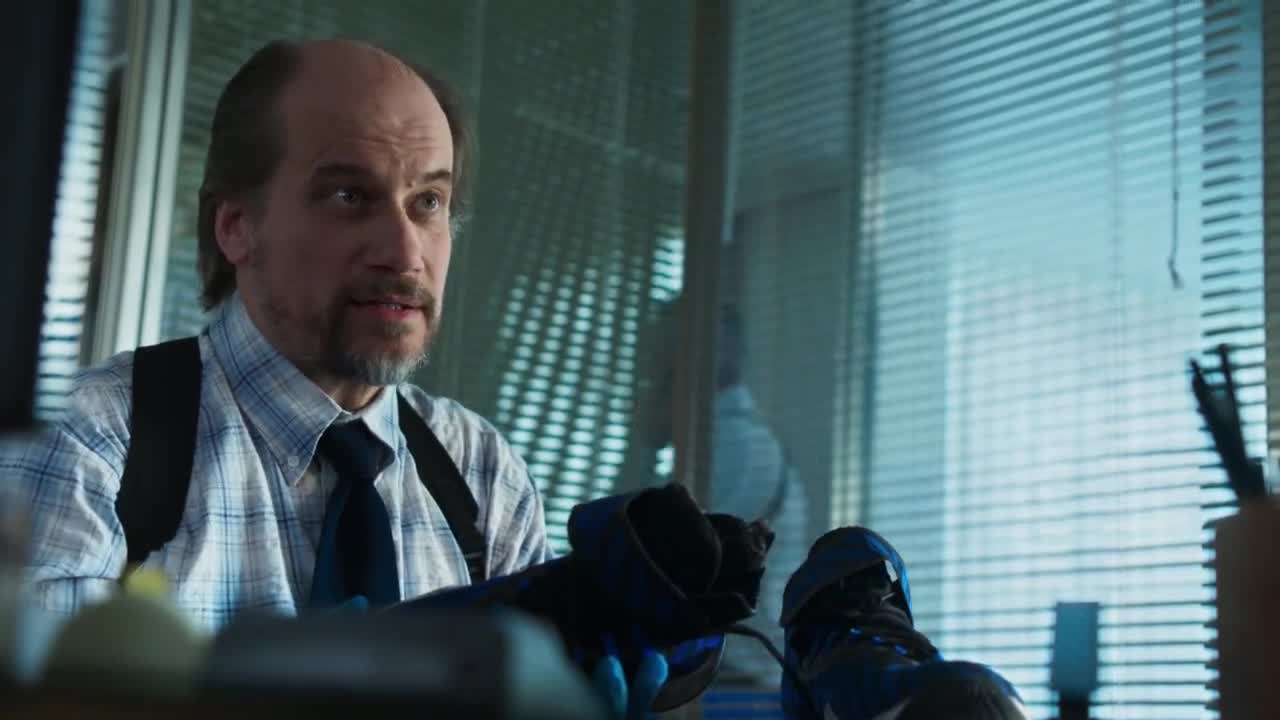 Бронзовый сад 2 серия Бронзовый сад 2 серия