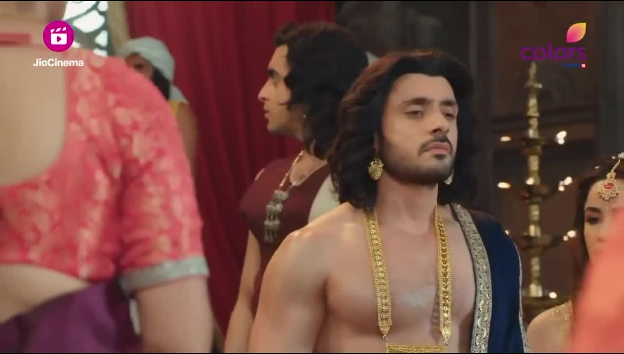 История любви — Ашока и Каурваки 17 серия История любви — Ашока и Каурваки 17 серия