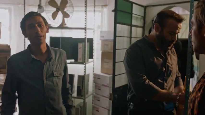 Королева — это я 15 серия