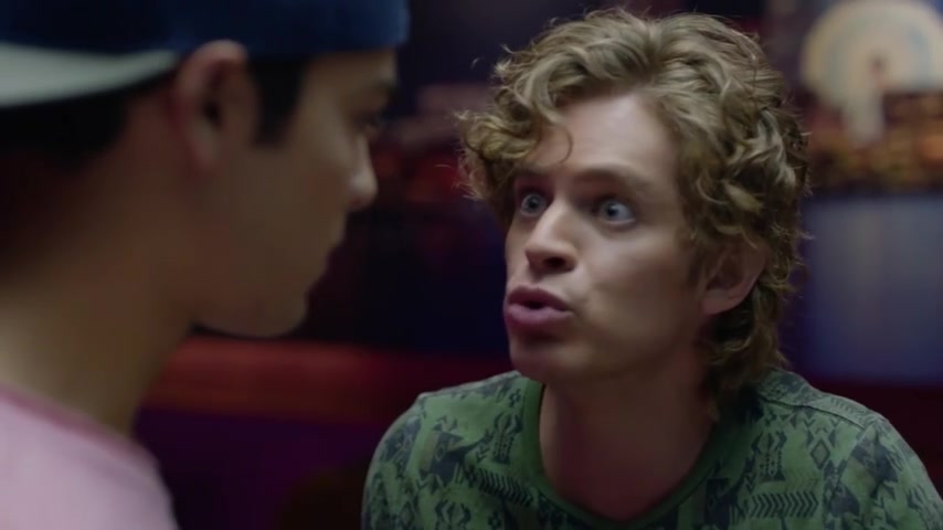 Королева — это я 4 серия