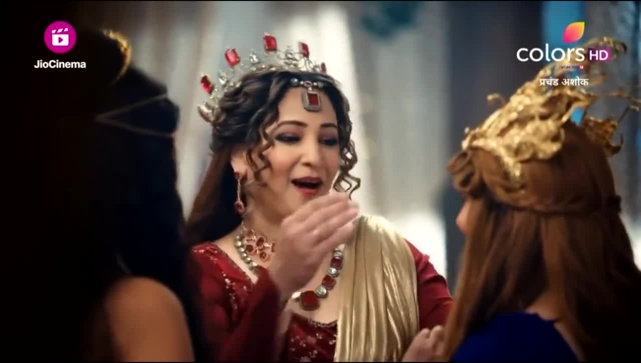 История любви — Ашока и Каурваки 24 серия История любви — Ашока и Каурваки 24 серия