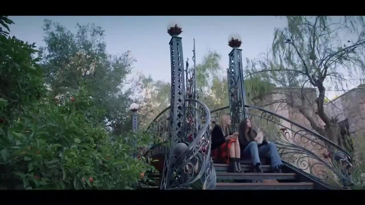 Меньше чем обычно 10 серия