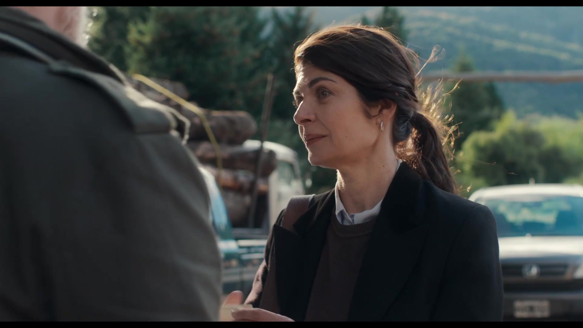 Попавшие в ловушку 1 серия