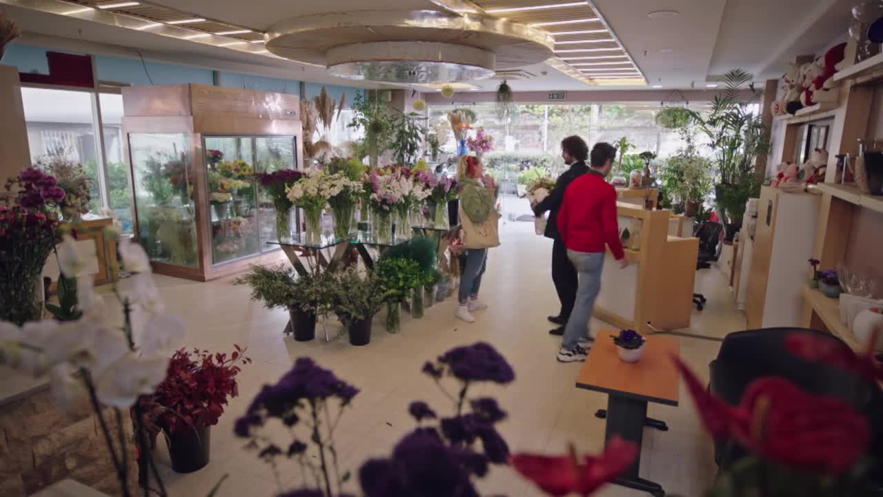 Квартира невинных 109 серия Квартира невинных 109 серия