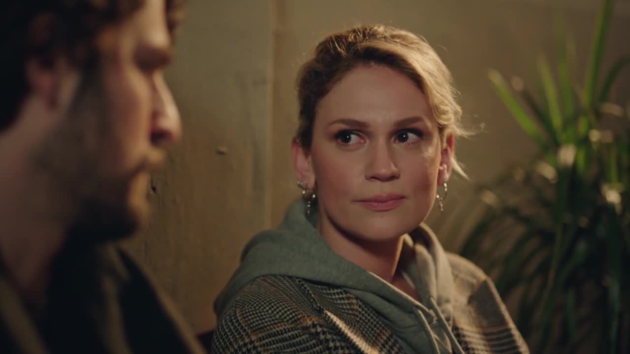 Квартира невинных 40 серия Квартира невинных 40 серия