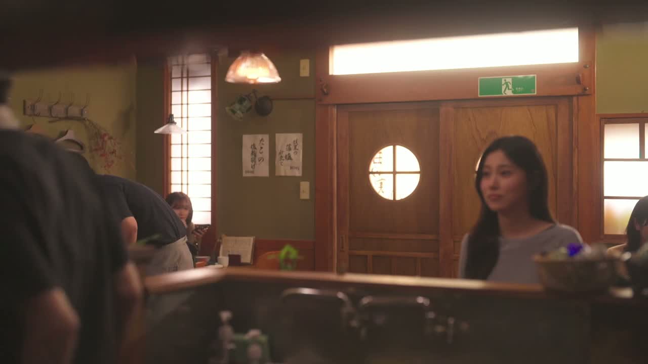 Кимбап и онигири: Двое влюблённых, похожих, но разных 2 серия