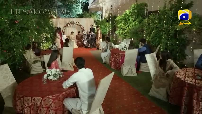 Достигшая брачного возраста 111 серия